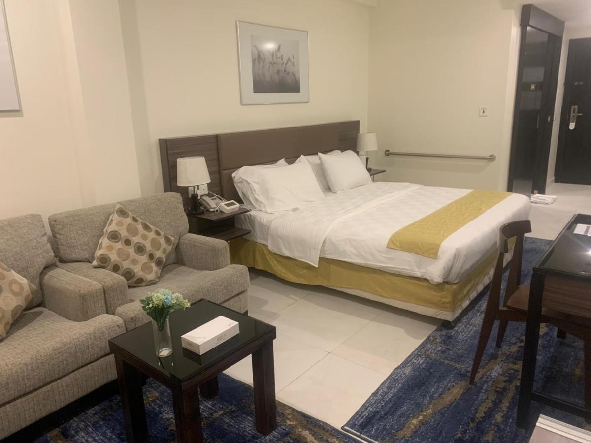 Grand Lily Hotel Suites Al-Hofuf Dış mekan fotoğraf