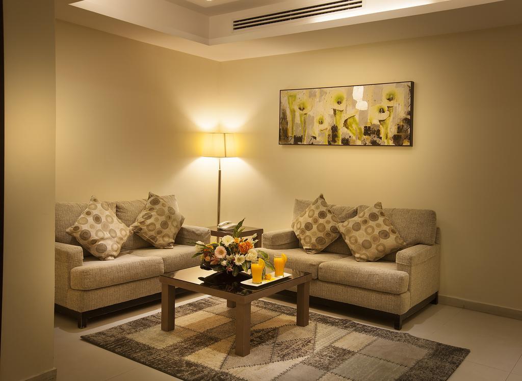 Grand Lily Hotel Suites Al-Hofuf Dış mekan fotoğraf