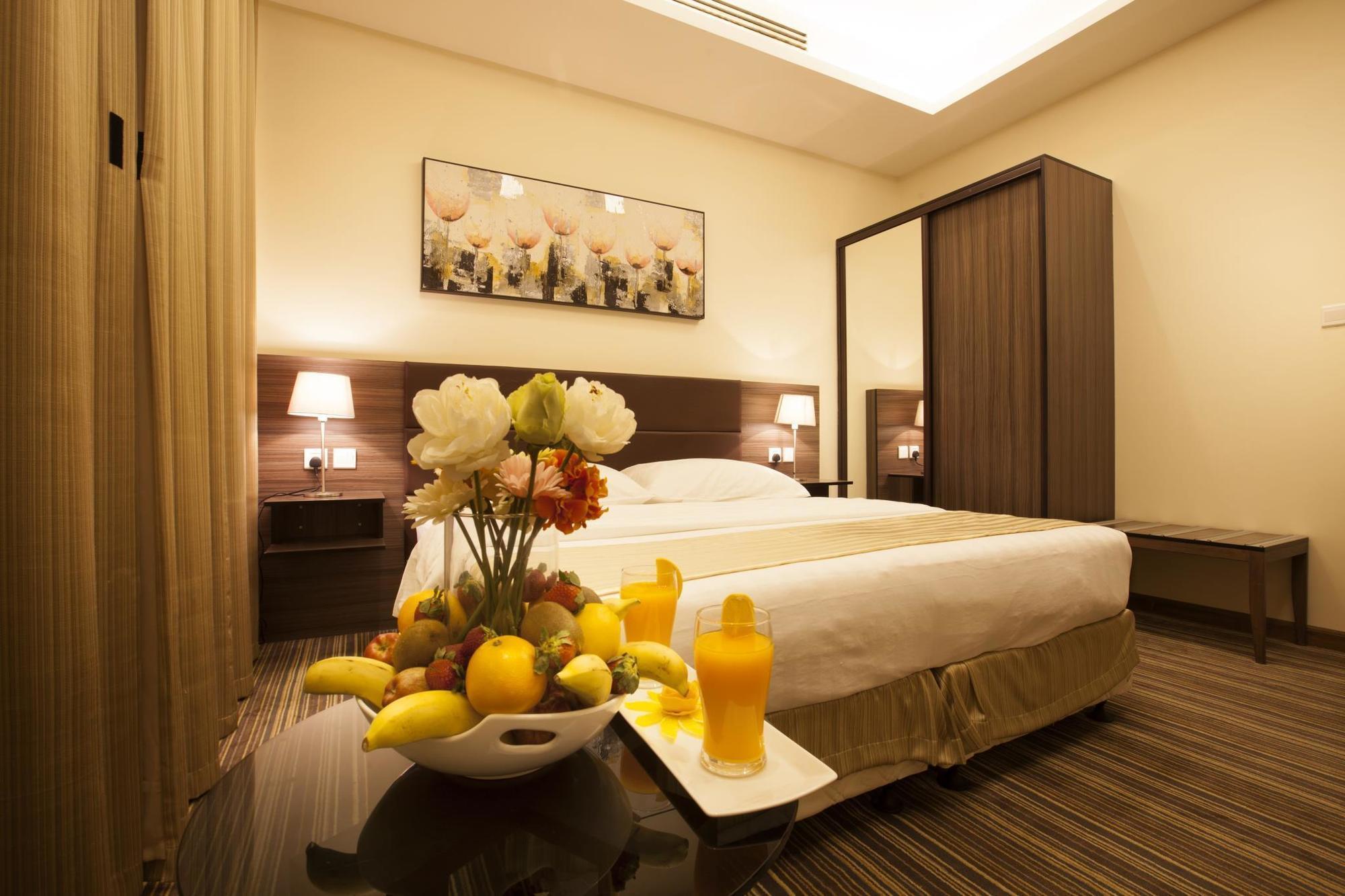 Grand Lily Hotel Suites Al-Hofuf Dış mekan fotoğraf